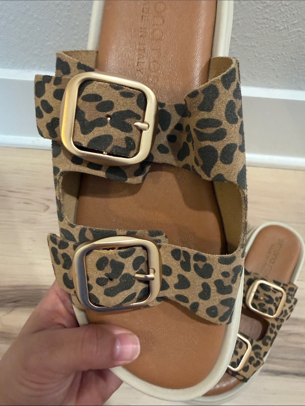 Leopard Print Platform Sandals - Picture 6 of 9